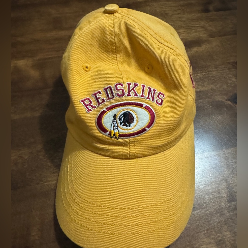 Vintage Washington Football Team Hat (Redskins) Coolest Colorway Ever